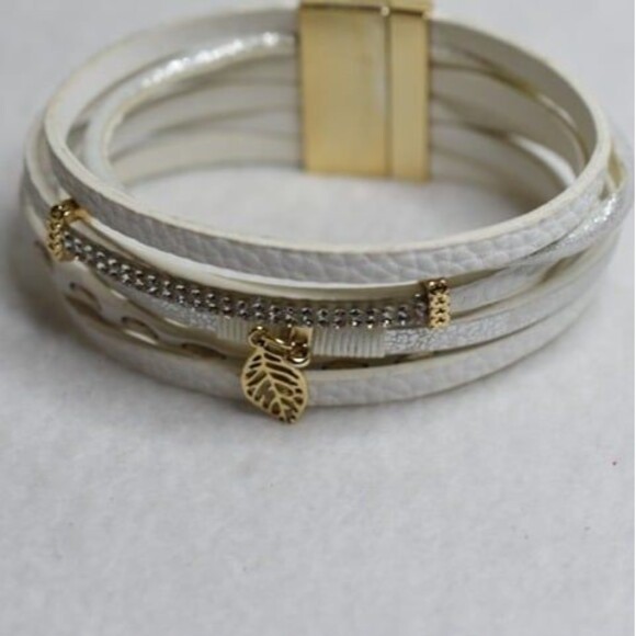 Maurices White Multi Layed Leather Feather Charm Rhinestone Magnetic Bracelet - Picture 2 of 3
